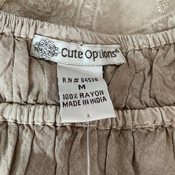 Cute Options Boho Cottagecore Tan Embroidered Tank/Camisole top, Size M - NWT - Picture 5 of 8